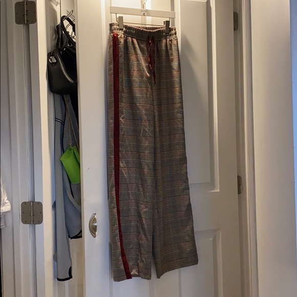 Forever 21 wide leg plaid pant with red velvet - Picture 2 of 4